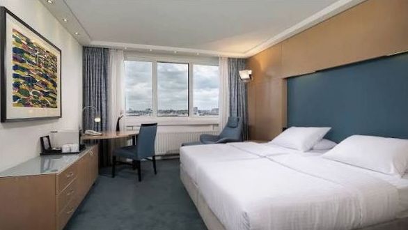Luxury suite with sea view